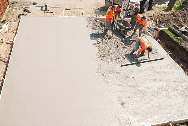 Best Concrete Driveway Installation in Pasadena, CA